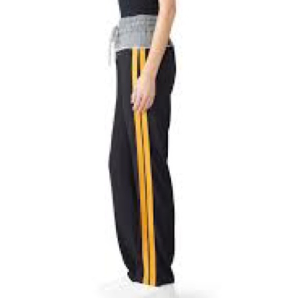 Stylish Black and Yellow Women's Track Pants by No. 21 Combo Side Stripe Pants